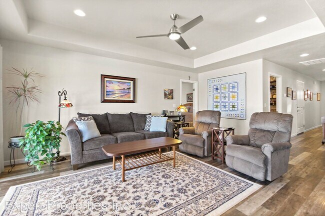 Building Photo - 3 br, 2 bath House - 648 Nobility Dr