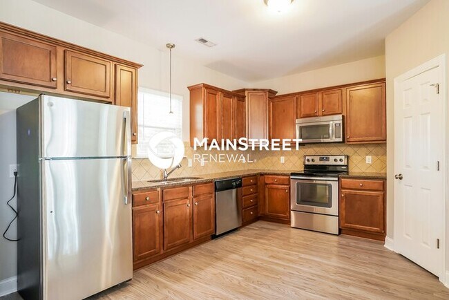 Building Photo - 3 Bedroom Pet-Friendly Home in Angier, NC with Main Street Renewal