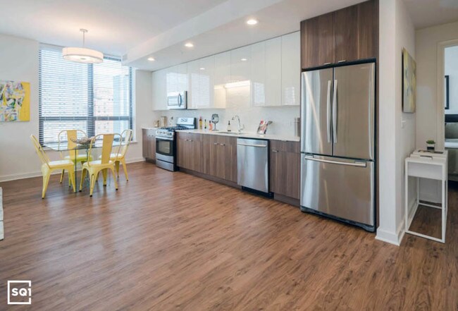 Foto del edificio - 675 N Wells St