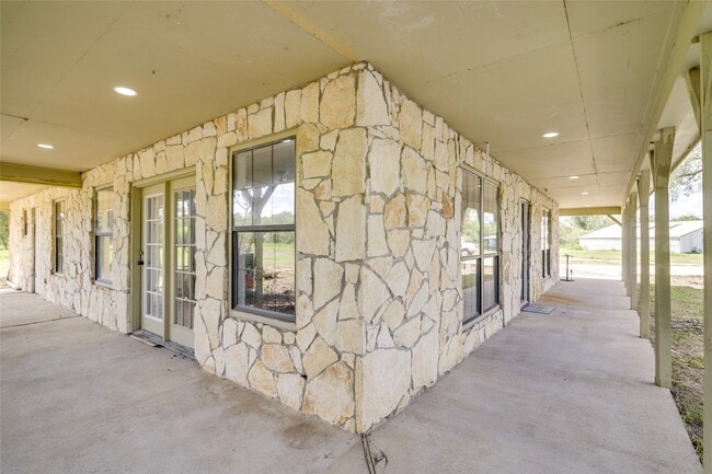 Building Photo - 13302 FM359