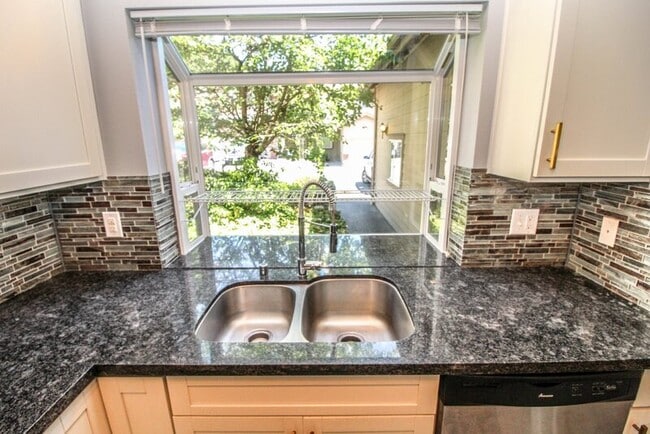 Foto del edificio - 20901 Cypress Way