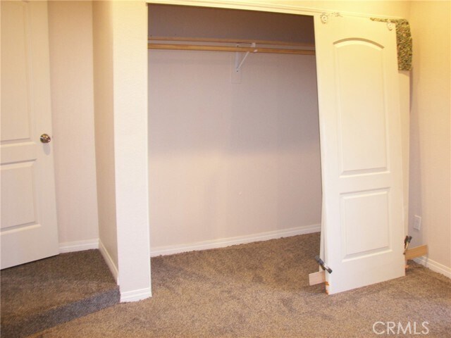 Foto del edificio - 24977 Crest Forest Dr