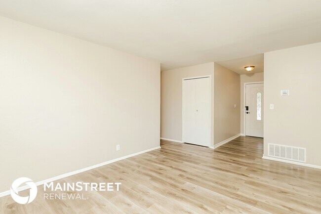 Foto del edificio - 7101 Glen Trail
