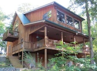Building Photo - 610 Hickory Point Dr