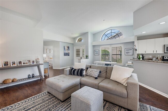 Building Photo - 641 St Andrews Blvd