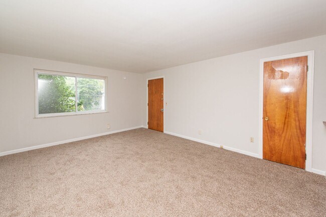 Foto del edificio - 2739 W North Bend Rd