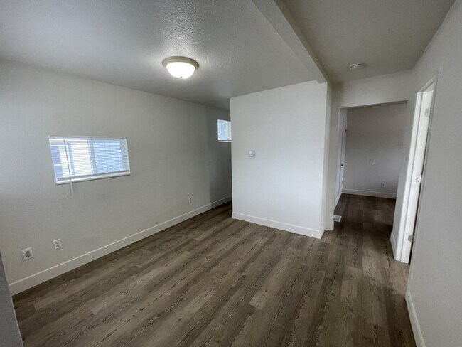 Foto del edificio - 3 Bed, 2 Bath Single Family Home - Idaho F...