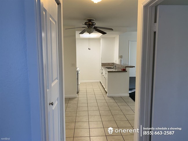 Foto del edificio - 14745 Blythe St