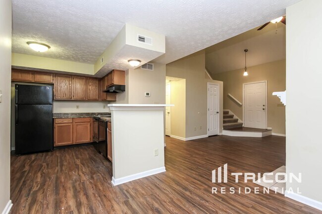 Foto del edificio - 5006 Aspen Crest Ln