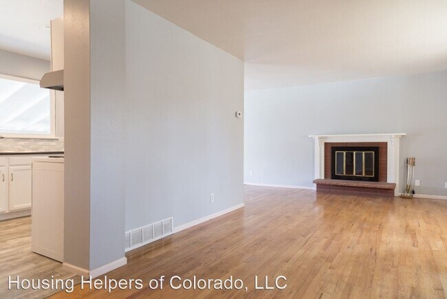 Foto del edificio - 5 br, 2 bath House - 4835 Moorhead Avenue