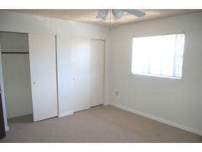 Foto del edificio - 234 Bristol Ct