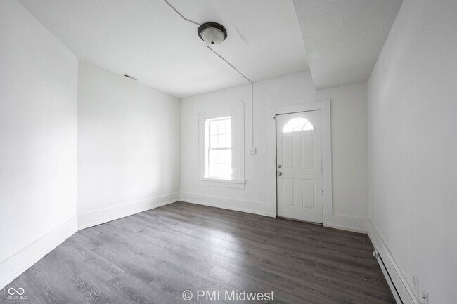 Foto del edificio - 238 N Beville Ave