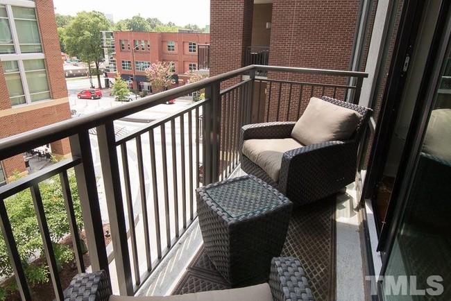 Balcony - 140 W Franklin St