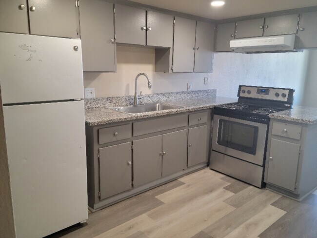 Foto del edificio - 3701 Thomas Ave