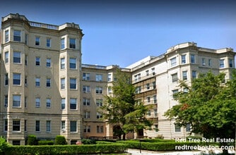 Building Photo - 27 Park Dr