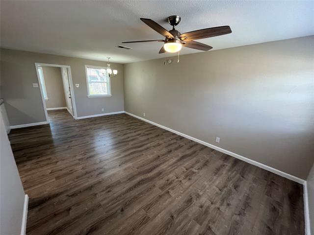 Foto del edificio - 2429 Narobi Pl