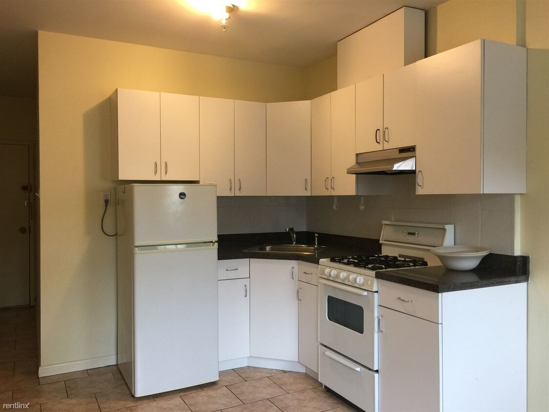 Foto principal - 3089 31st St