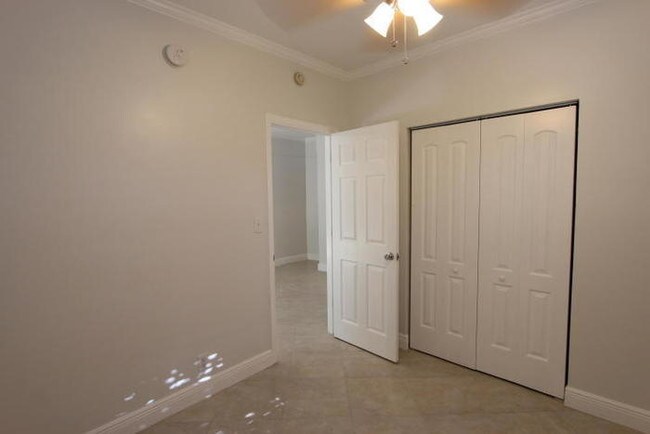 Foto del edificio - 415 31st St