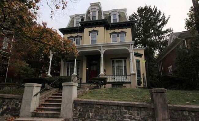 Building Photo - 1361 Perkiomen Ave
