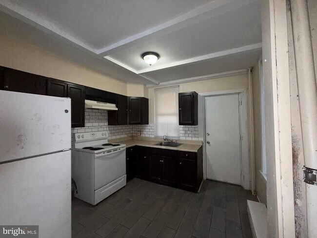 Foto del edificio - 4929 N Franklin St