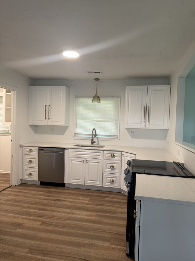 Foto del edificio - 4715 Rimer Rd