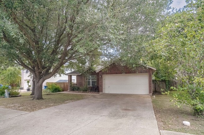 Foto del edificio - 2101 Deer Creek Trail