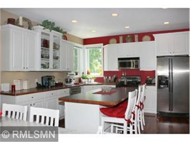 Building Photo - 15365 Schroeder Cir NE
