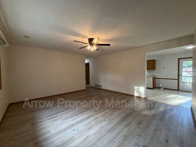 Foto del edificio - 535 Oak St
