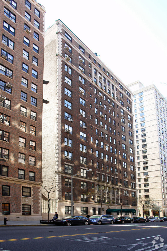 Building Photo - 440 West End Ave