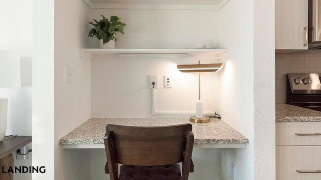 Building Photo - 10670 Jake Jabs Blvd