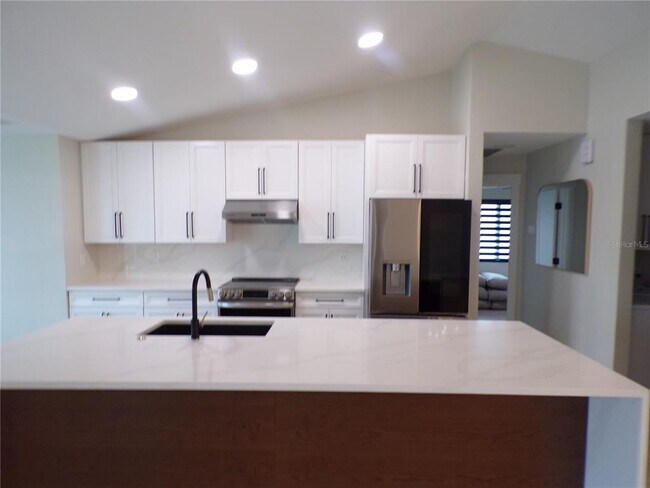 Building Photo - 510 Medici Ct