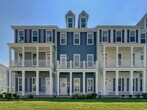 Foto principal - Available 08-05-25! Coastal Luxury Townhom...
