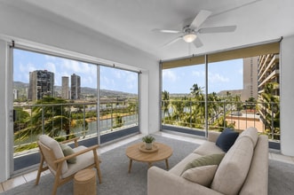 Building Photo - 2115 Ala Wai Blvd