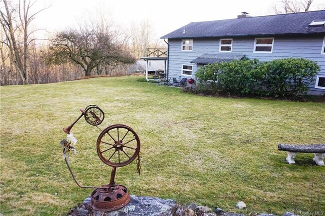 Foto del edificio - 974 Kitchawan Rd