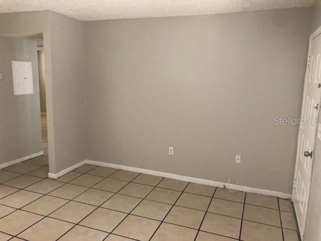 Foto del edificio - 8804 N Orangeview Ave