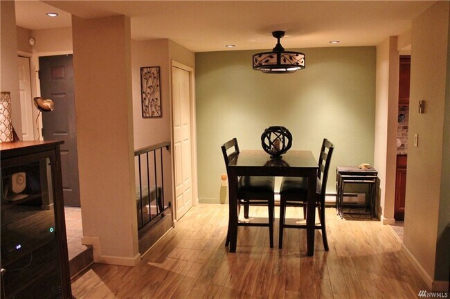 Foto del edificio - 17533 151st Ave SE