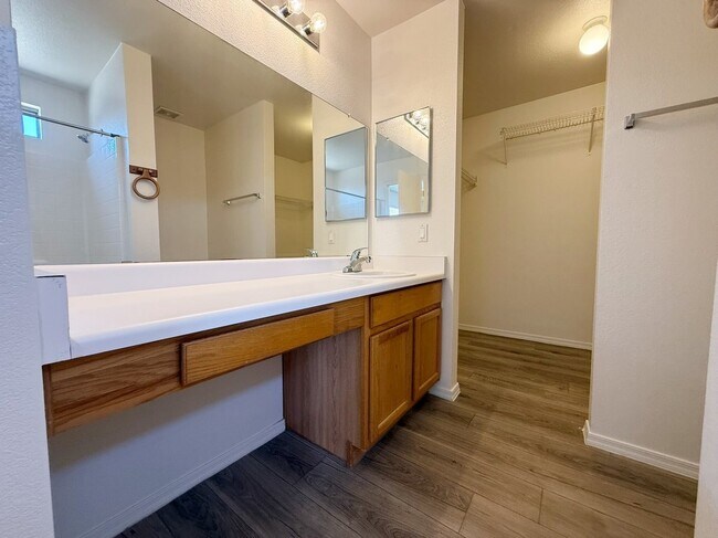 Foto del edificio - 14330 N 129th Ave