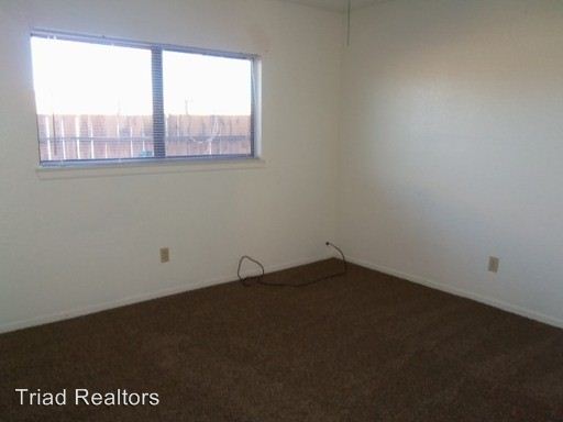 Building Photo - 6347 Mojave Ave