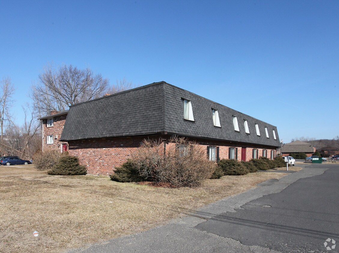 Preston Terrace Apartments in Waterbury, CT