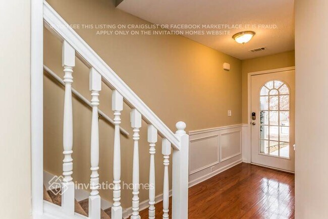 Building Photo - 124 Hidden Creek Dr