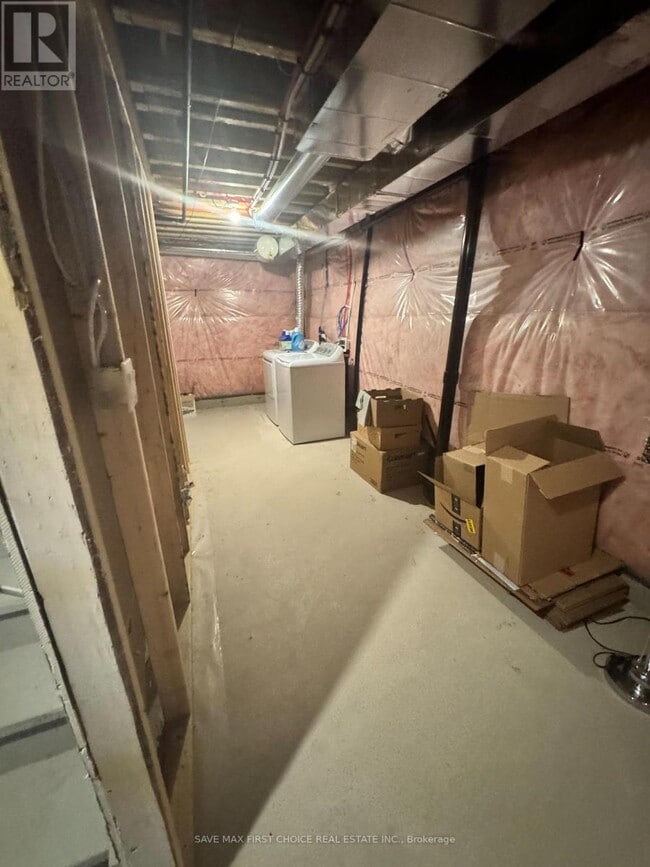 Building Photo - 632 Anishinaabe Dr