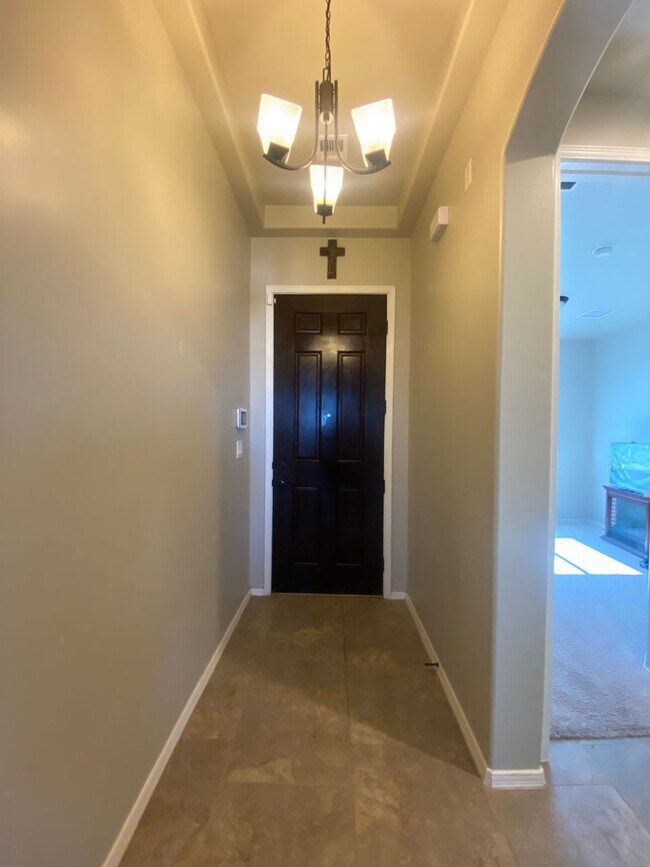 Foto del edificio - HOME FOR RENT IN HORIZON