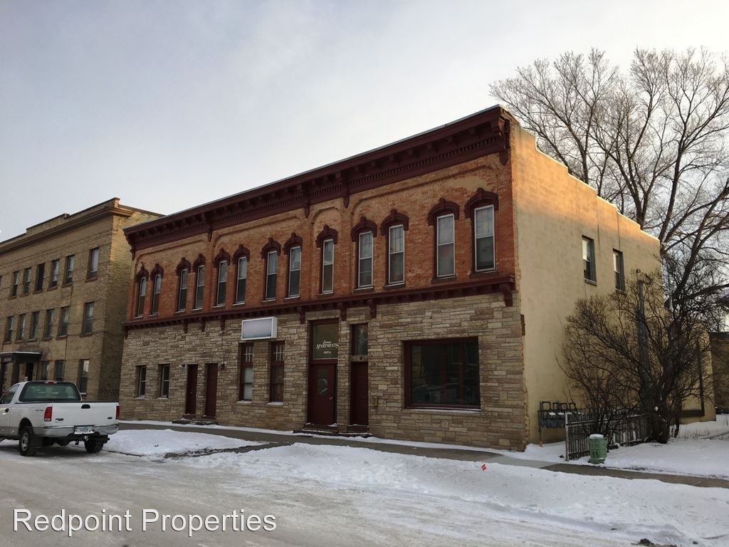Primary Photo - 1 9th St S