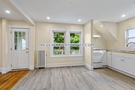 Foto del edificio - 143 Campbell Ave
