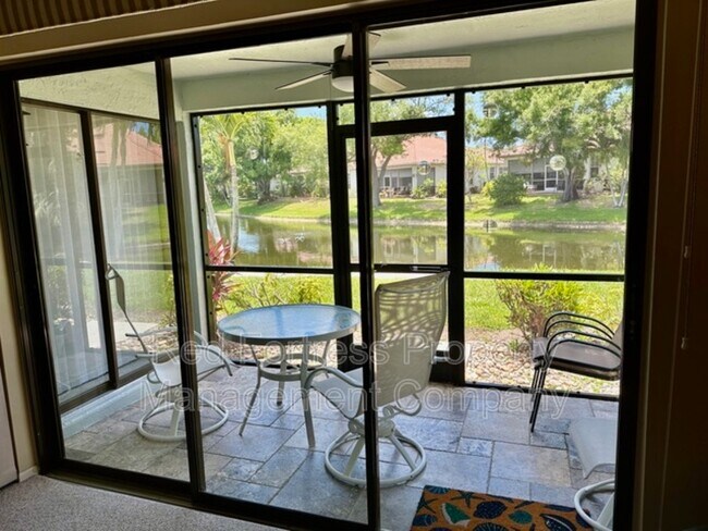 Foto del edificio - 7113 Quail Run Ct W