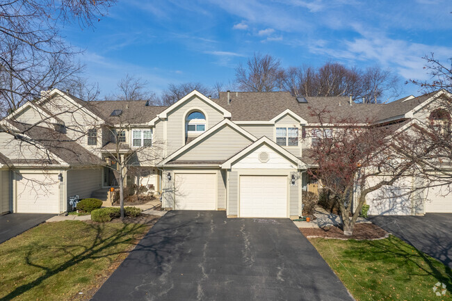 Building Photo - Hamilton Creek