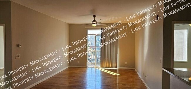 Photo - 863 Flynn St Apartment