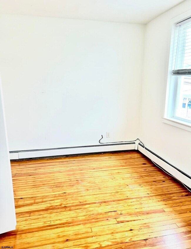 Foto del edificio - 128 N Portland Ave
