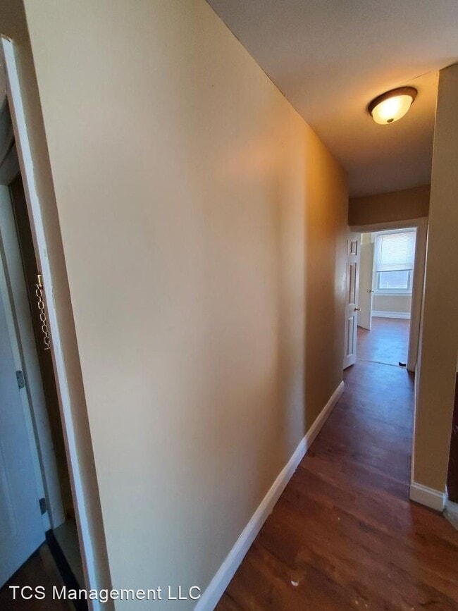 Building Photo - 2321 W Tioga St