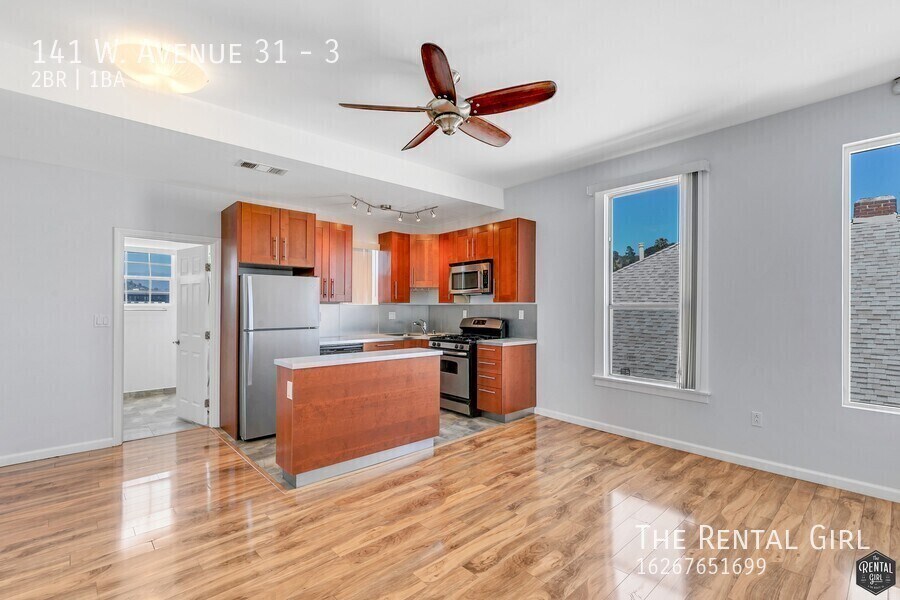 Primary Photo - 141 W. Avenue 31-3